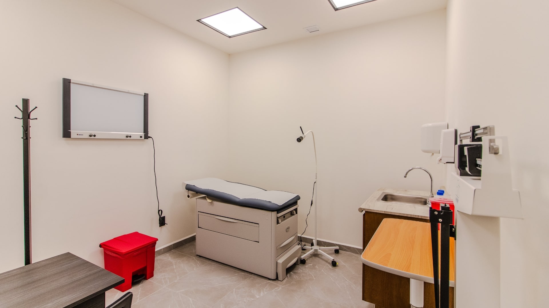 Consultorio médico equipado